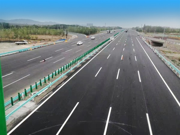京新高速(G7)公路新疆大乌段改扩建项目顺利通车 京新高速(G7)公路新疆大乌段改扩建项目顺利通车
