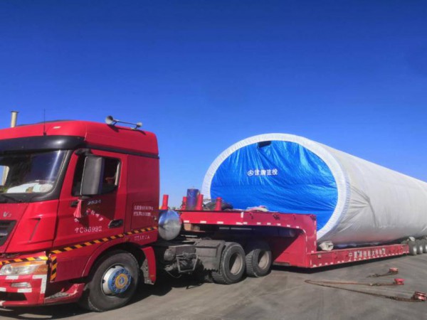 金宝慱亚洲体育华润吴起长城二期50MW风电项目首套塔筒顺利发货 金宝慱亚洲体育华润吴起长城二期50MW风电项目首套塔筒顺利发货